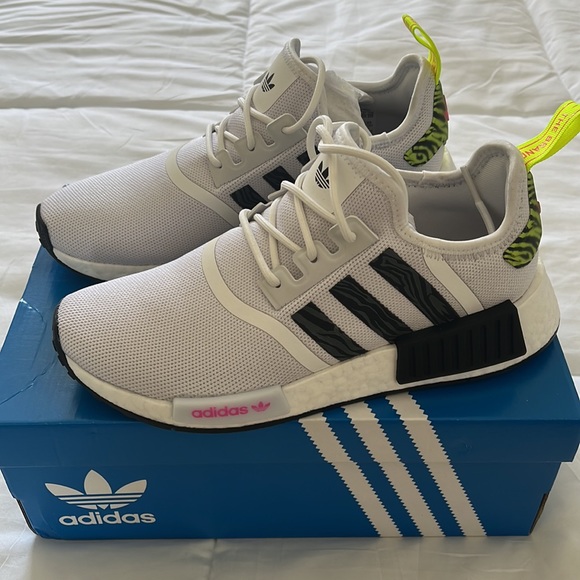 Adidas NMD_R1 W - Picture 2 of 6